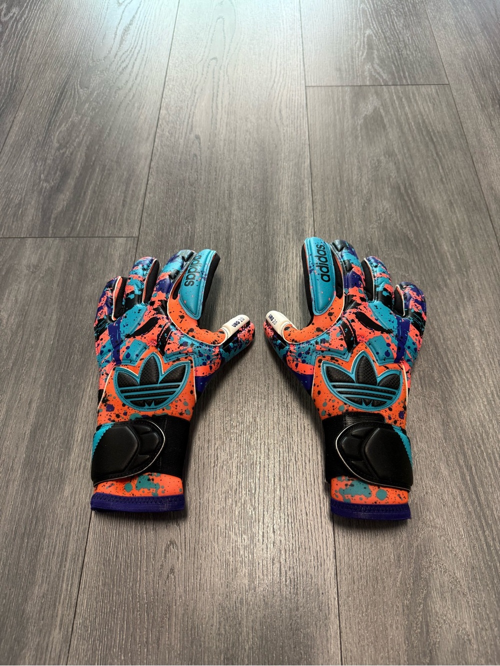 JX1624 | Men’s 5 adidas Copa Pro Injection Bring Back 1995 Goalkeeper Gloves